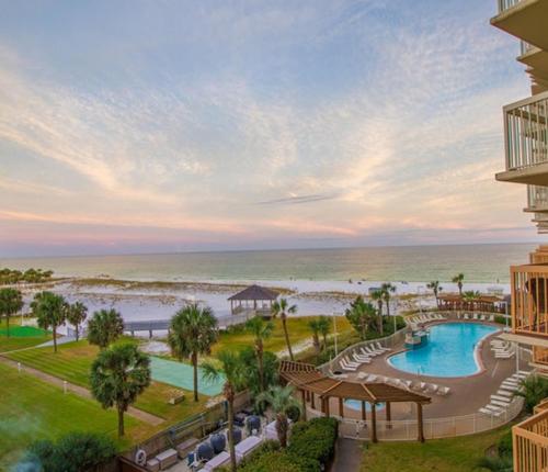 2 Bedroom Newly Remodeled Beachfront Condo, Destin photo 31