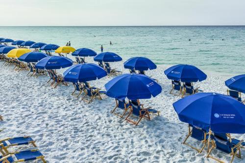2 Bedroom Newly Remodeled Beachfront Condo, Destin photo 61