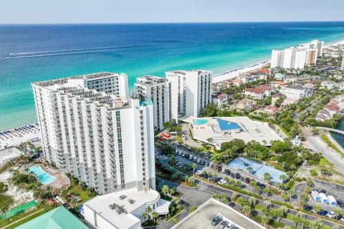 2 Bedroom Newly Remodeled Beachfront Condo, Destin photo 74