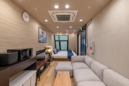-Js Asakusa 4F- 6-minute walk from Asakusa Station