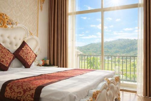 Gallery image of LAS VEGAS HOTEL in Quang Ninh