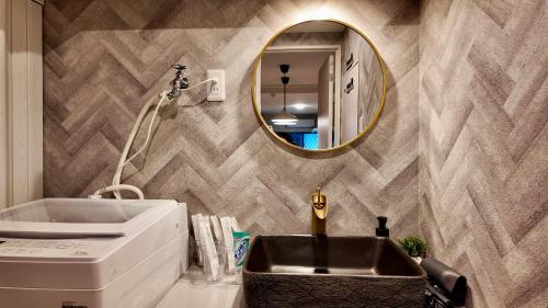 JIA Karaku Osaka 嘉乐 Bright and Spacious Modern Japanese-Style Home Near Namba Sleeps Up to 6 Guests Experience Authentic Osaka Living