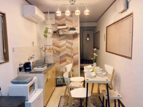 A 10-minute express train to Ikebukuro, a private house for rent, in front of a convenience store