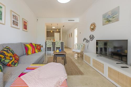 Sunny Hill: Vue Montagne - 3 ch • Valle Properties