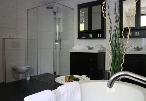 Kúpeľňa v ubytovaní Residenz am See