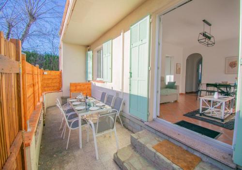 Fréjus appart RDC AC Terrasse 8 pers