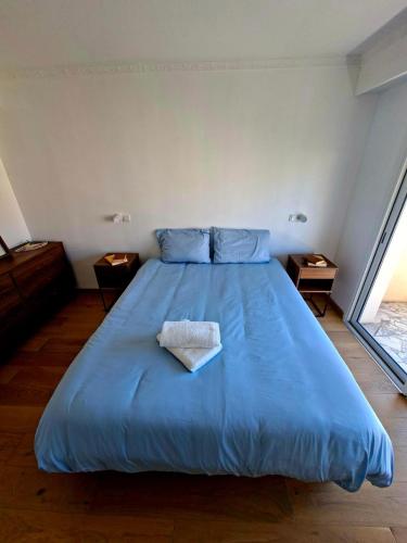 Elegant and comfortable 3 room, beach & transport within walking distance