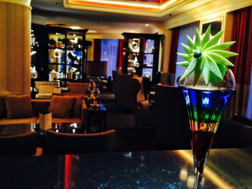 Minuman di Park Hotel Grenoble - MGallery Collection