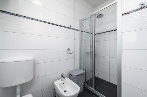 Bezaubernde Villa nur 400 Meter zum Strand mit Privatpool, Parkplatz für 3 Autos, Grill