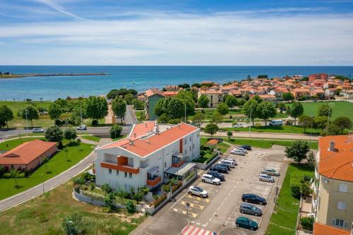 Bezauberndes Apartment 500 Meter zum Strand mit besonderer Terrasse
