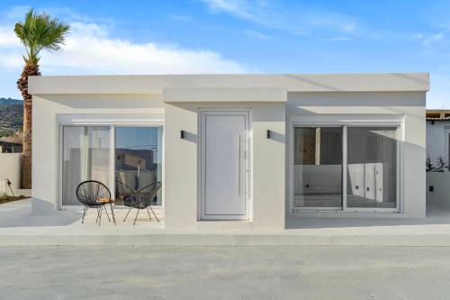 El Legado De Eirini - Modern 3BR House in Makry Gialos