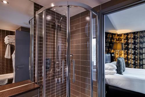 Junior King Suite