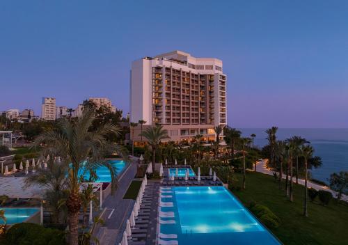 Akra Antalya — Pool view