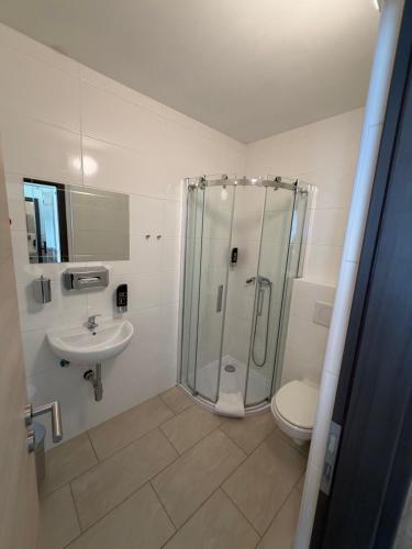 Turm Inn 24H Self Check In By H&H Hotels