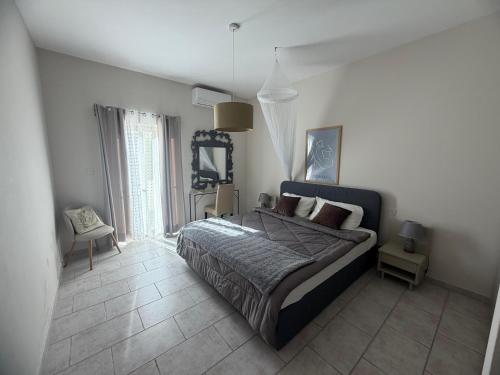 a bedroom with a large bed in a room at Vista Mare Sliema in Sliema