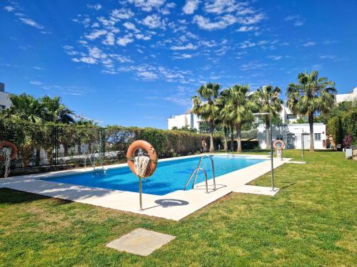 Garden level apt - 300 m to Cabopino Golf