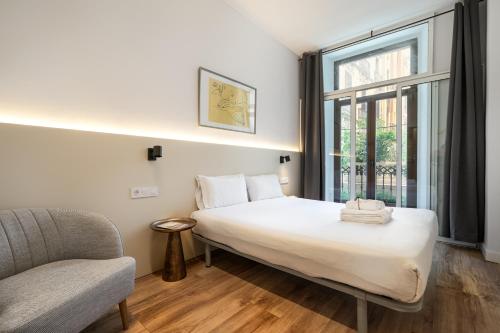 Happy Apartments