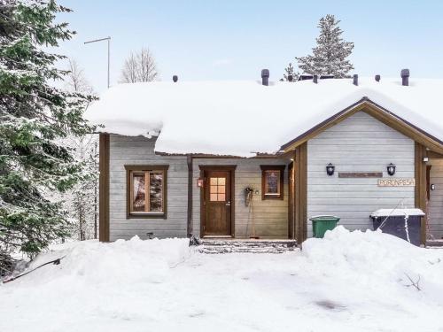 a house with snow on the roof at Holiday Home Rome 10 by Interhome in Syöte