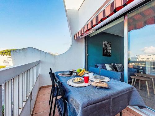 Studio Le Cormoran-5 by Interhome
