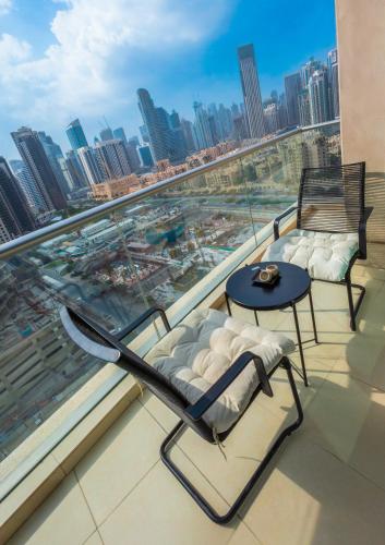 Downtown 1BHK apartment with City view