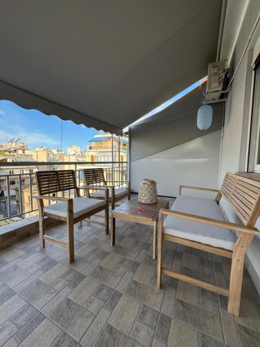 Cecilia's sunny terrace