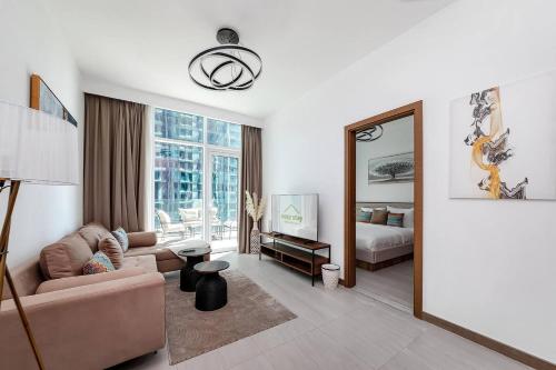 Convenient 1BR apartment in Business Bay