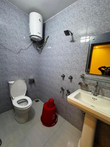 Koupelna v ubytování Hotel Star Plus Uttora
