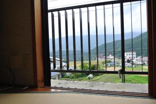 ゲストハウスから撮影された、または一般的な山の景色