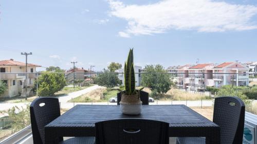 Ouranos Apartments by Paralia Living