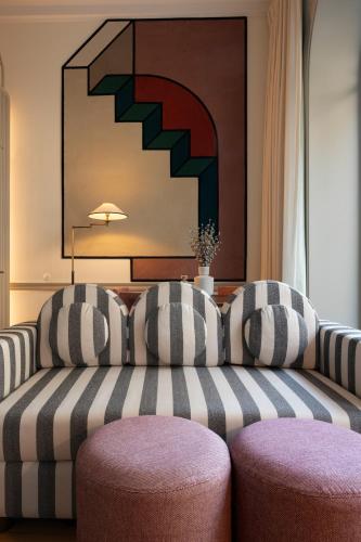 Aliados 9 - Luxury in the Heart of Porto