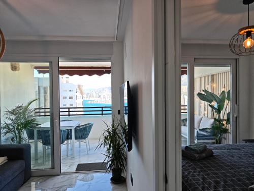 Sea&Skyline Suites Benidorm photo 18