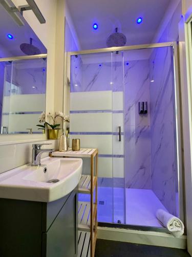 Attractive Room - 6