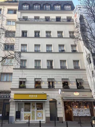 Architect Renovated Family Duplex 4 bedrooms Opéra Lafayette AC 9p CCTV in Common Areas