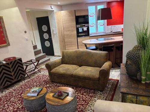 Appartement Lotus Rouge, 2 chambres, proche Mairie
