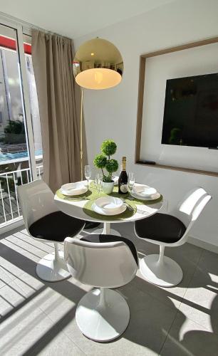 ROYMAR 14 Playa Levante Benidorm Parking Gratis WiFi 4 Personas