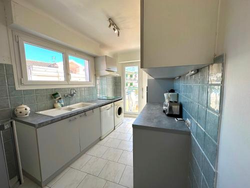 Viva Riviera Large 1 Bedroom with Sunny Terrace