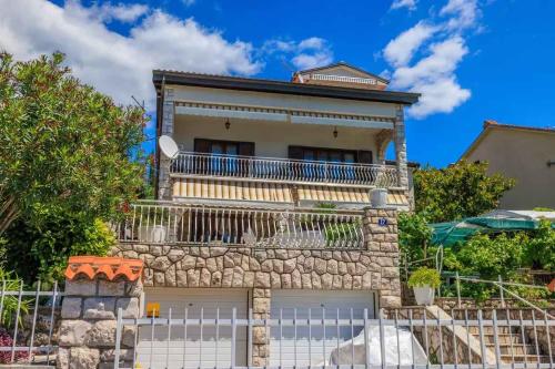 Apartment in Dramalj 51279