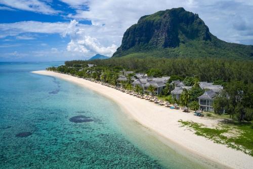 The St. Regis Le Morne Resort, Mauritius — Beach
