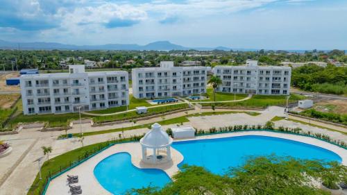 Prime Apartment with Fast Internet & Washer in SOV