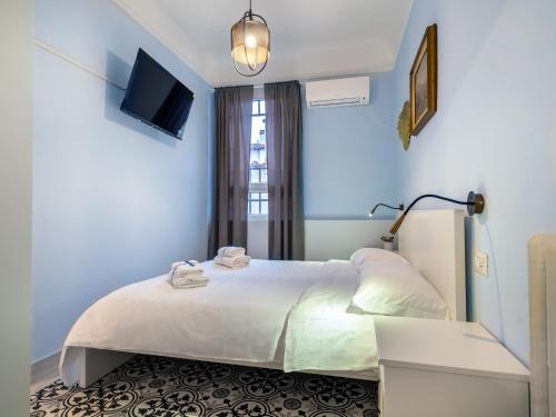 Uffizi Gallery Central Spacious 3BR Apartment