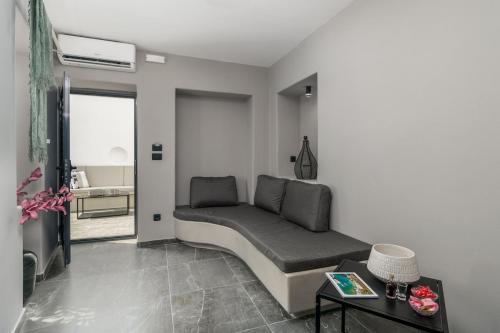 Uncle's House Junior Suite INDOOR Pool