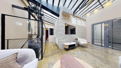 Loft d'exception cœur de Paris 4BR 12P