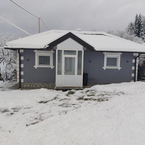 Potočna Vila a l'hivern