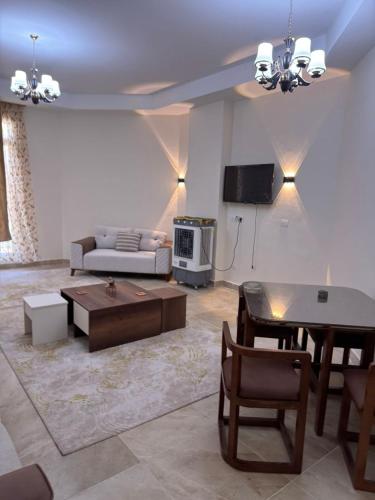 شقة مطله علي الاجون في الحي اللاتيني العالمين الجديده El Alamein, Al Alameen City, El Alamein, Egypt