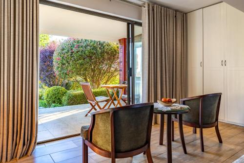 Кът за сядане в Botleng Guest House