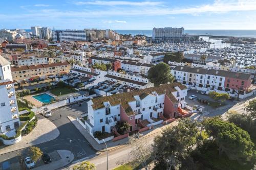 Marina Búzios Vilamoura Central 2-Bedroom Apartments