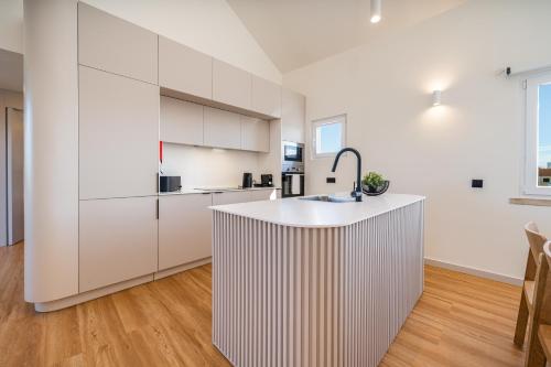 Marina Búzios Vilamoura Central 2-Bedroom Apartments