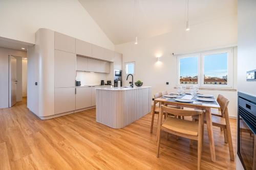 Marina Búzios Vilamoura Central 2-Bedroom Apartments