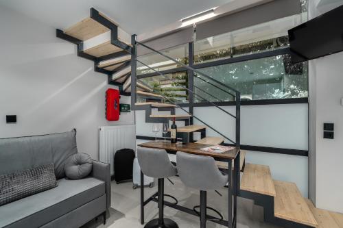 LOFTAKI - ATHENS Minimal Loft