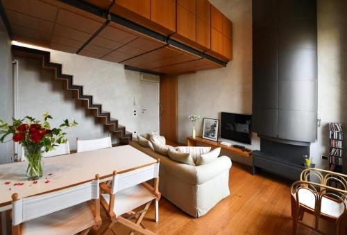 Modern Design Apartment in Historic Florence